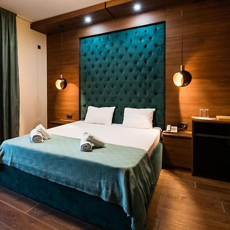 Ni Hotel Zeleni Vir מראה חיצוני תמונה