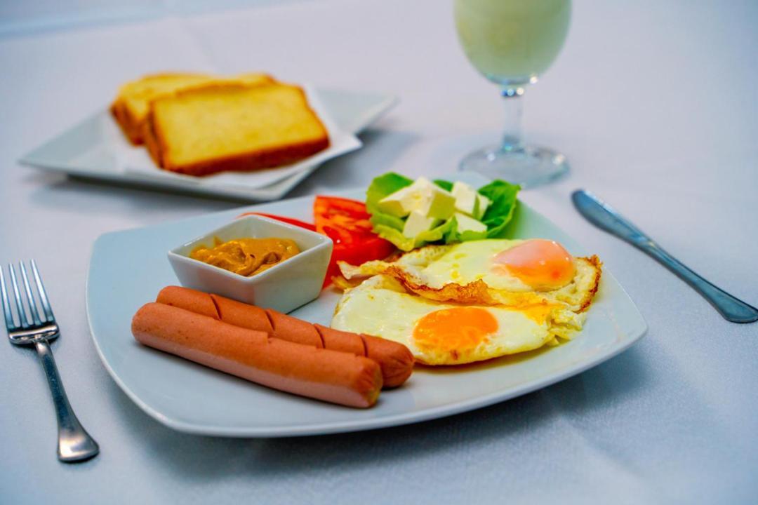 Ni Hotel Zeleni Vir מראה חיצוני תמונה