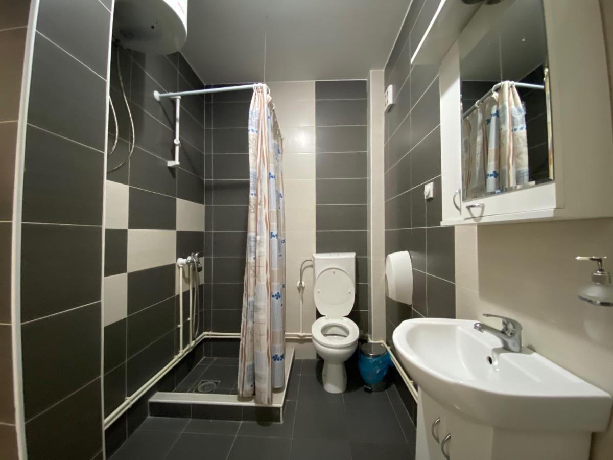 Ni Hotel Zeleni Vir מראה חיצוני תמונה