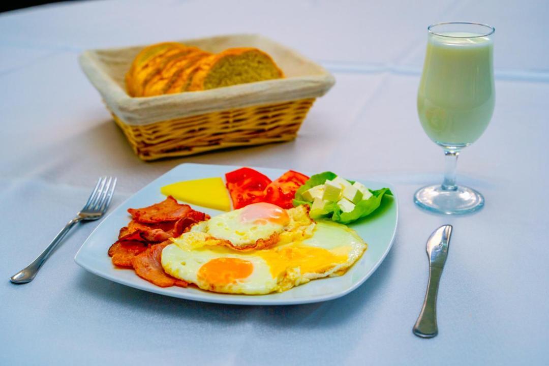 Ni Hotel Zeleni Vir מראה חיצוני תמונה