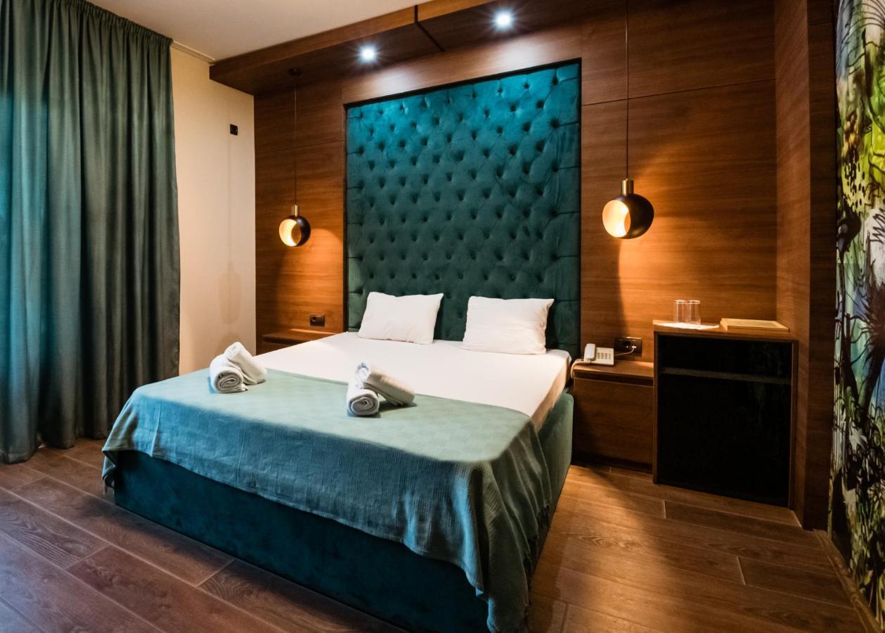 Ni Hotel Zeleni Vir מראה חיצוני תמונה