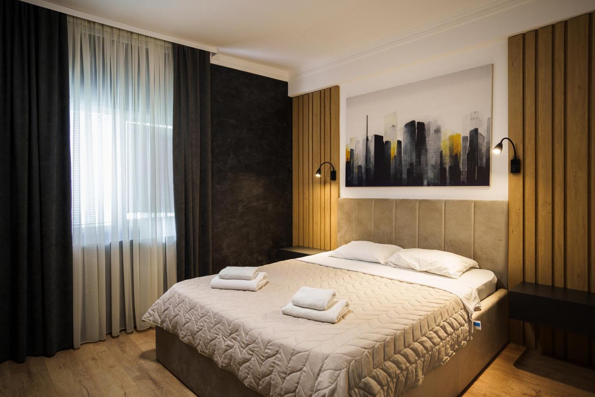 Ni Hotel Zeleni Vir מראה חיצוני תמונה